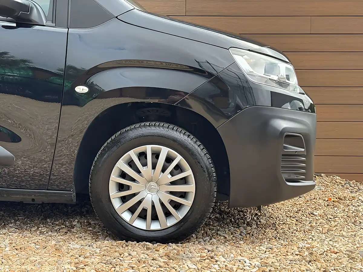 Used 2019 Citroen Berlingo 650 Enterprise Black - Interior and Exterior details 10