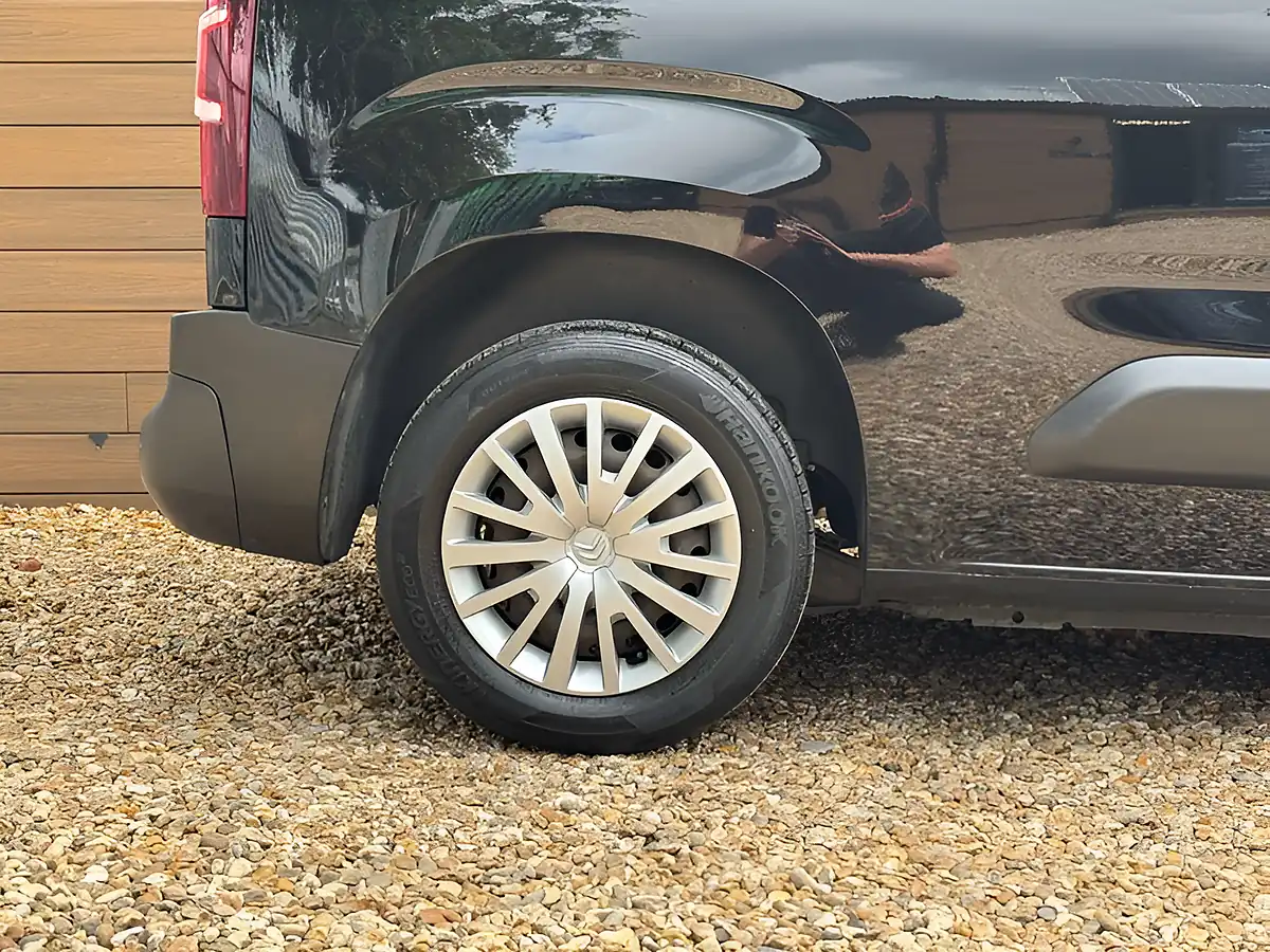 Used 2019 Citroen Berlingo 650 Enterprise Black - Interior and Exterior details 13