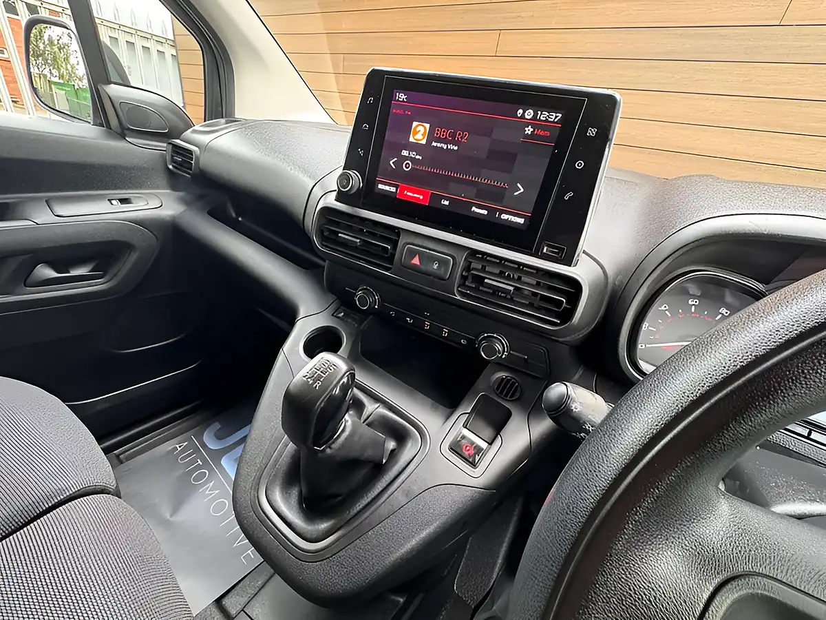 Used 2019 Citroen Berlingo 650 Enterprise Black - Interior and Exterior details 19