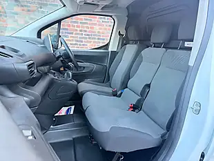 Used 2019 Citroen Berlingo 650 Enterprise White - Interior and Exterior details 12