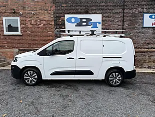Used 2019 Citroen Berlingo 950 Enterprise Blue White - Interior and Exterior details 6