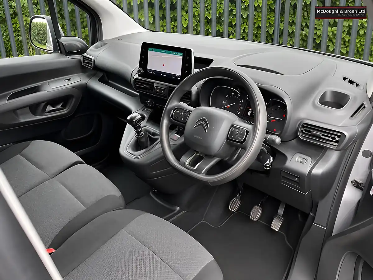 Used 2019 Citroen Berlingo Driver M Swb Grey - Interior and Exterior details 13