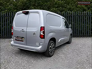 Used 2019 Citroen Berlingo Driver M Swb Grey - Interior and Exterior details 5