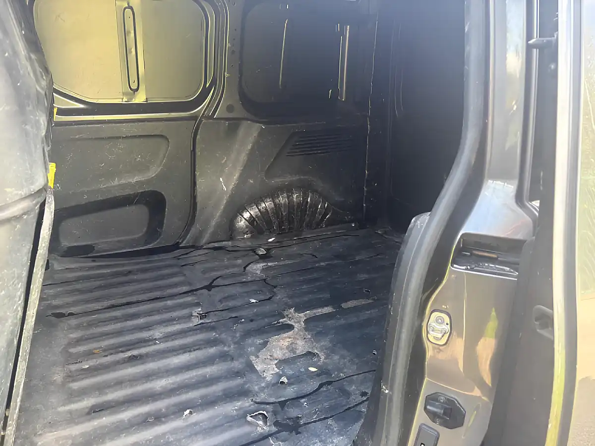 Used 2019 Citroen Berlingo Enterprise M Swb Grey - Interior and Exterior details 10