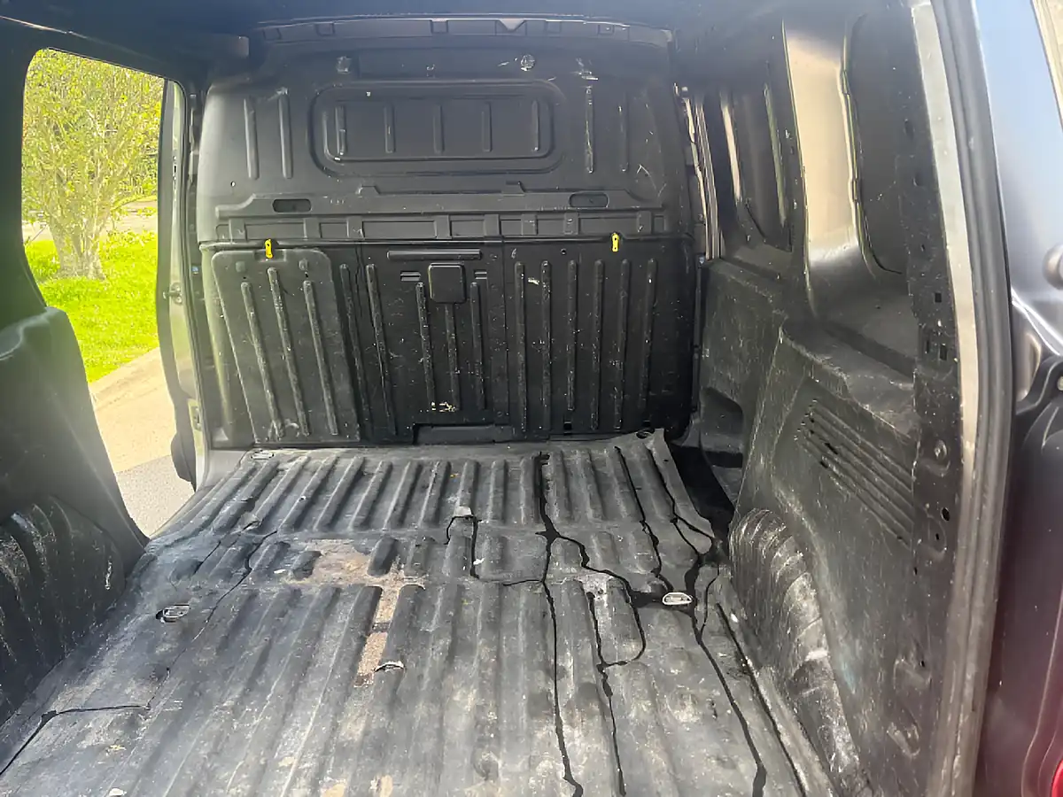 Used 2019 Citroen Berlingo Enterprise M Swb Grey - Interior and Exterior details 11