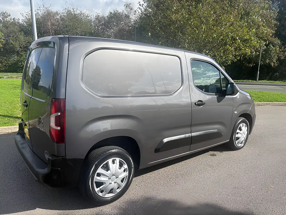 Used 2019 Citroen Berlingo Enterprise M Swb Grey - Interior and Exterior details 3