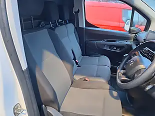 Used 2019 Citroen Berlingo Enterprise M White - Interior and Exterior details 11