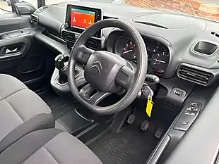 Used 2019 Citroen Berlingo Enterprise M White - Interior and Exterior details 10