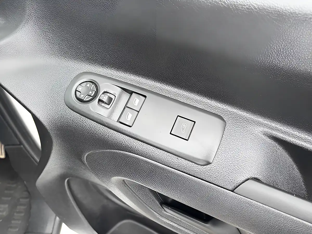 Used 2019 Citroen Berlingo Enterprise M White - Interior and Exterior details 14
