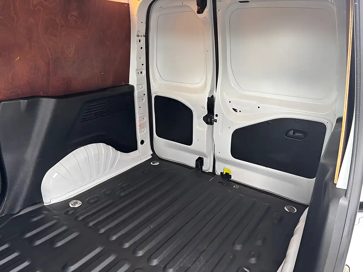 Used 2019 Citroen Berlingo Enterprise M White - Interior and Exterior details 15