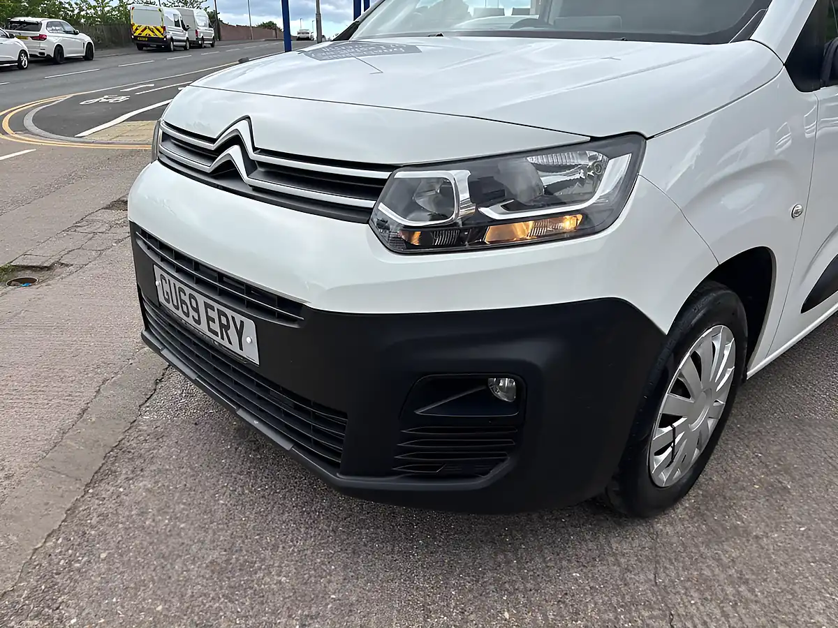 Used 2019 Citroen Berlingo Enterprise M White - Interior and Exterior details 3