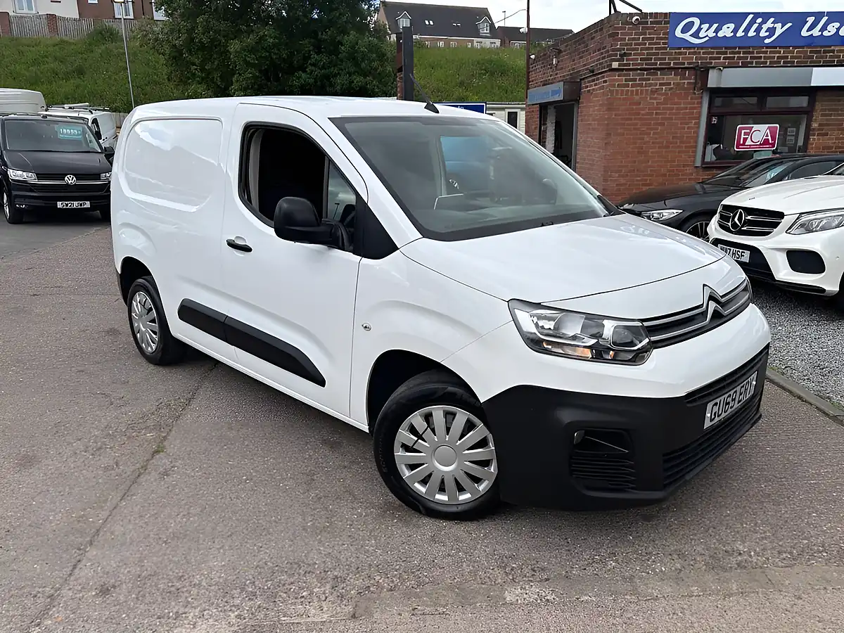 Used 2019 Citroen Berlingo Enterprise M White - Interior and Exterior details 5