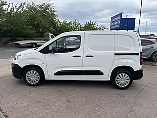 Used 2019 Citroen Berlingo Enterprise M White - Interior and Exterior details 6