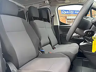 Used 2019 Citroen Berlingo Enterprise M White - Interior and Exterior details 9