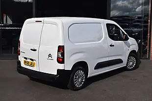Used 2019 Citroen Berlingo Enterprise M White - Interior and Exterior details 4