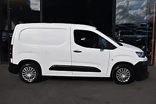 Used 2019 Citroen Berlingo Enterprise M White - Interior and Exterior details 5