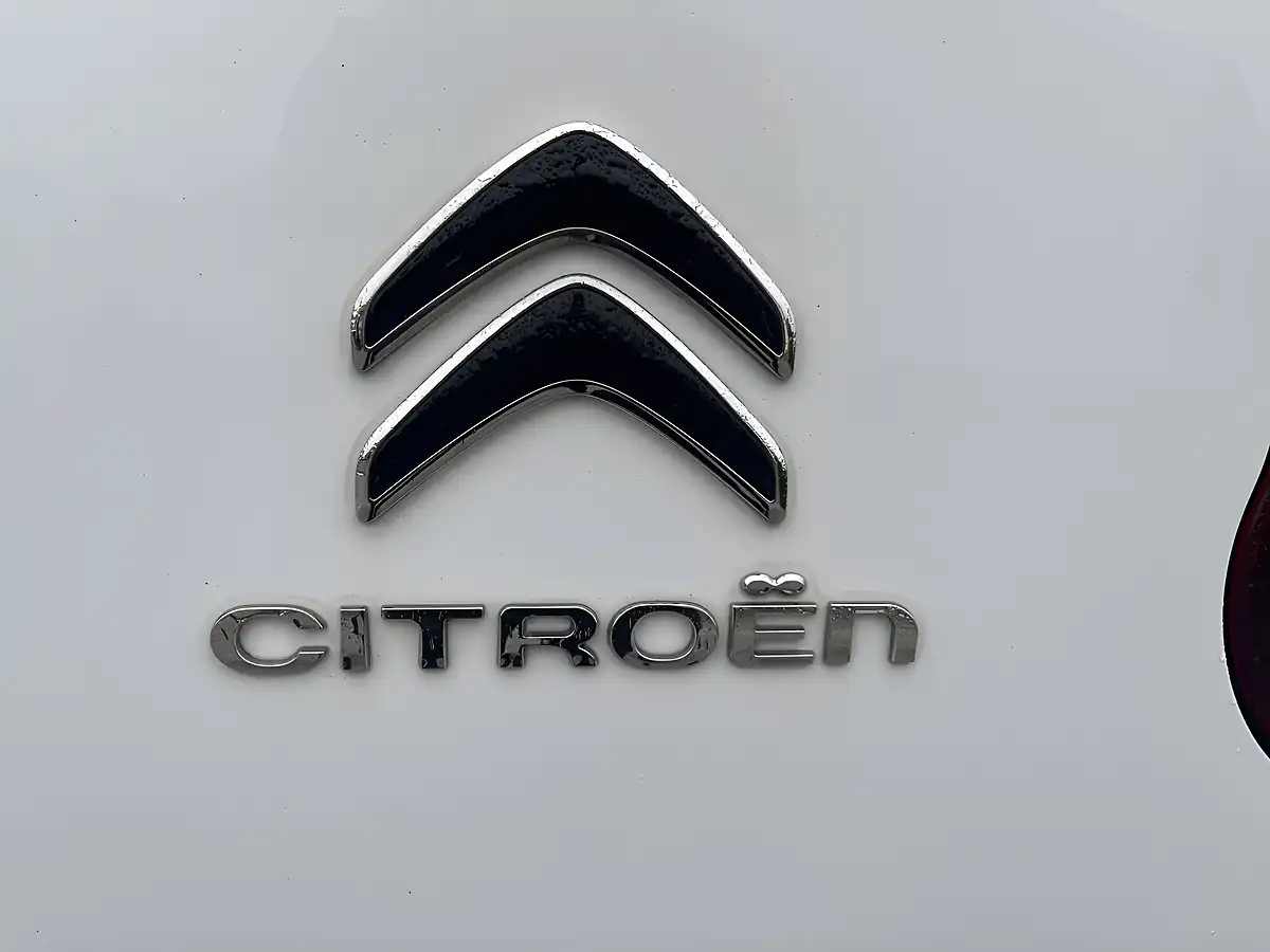 Used 2019 Citroen Berlingo Enterprise M White - Interior and Exterior details 2