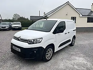 Used 2019 Citroen Berlingo Enterprise M White - Interior and Exterior details 5