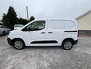 Used 2019 Citroen Berlingo Enterprise M White - Interior and Exterior details 6