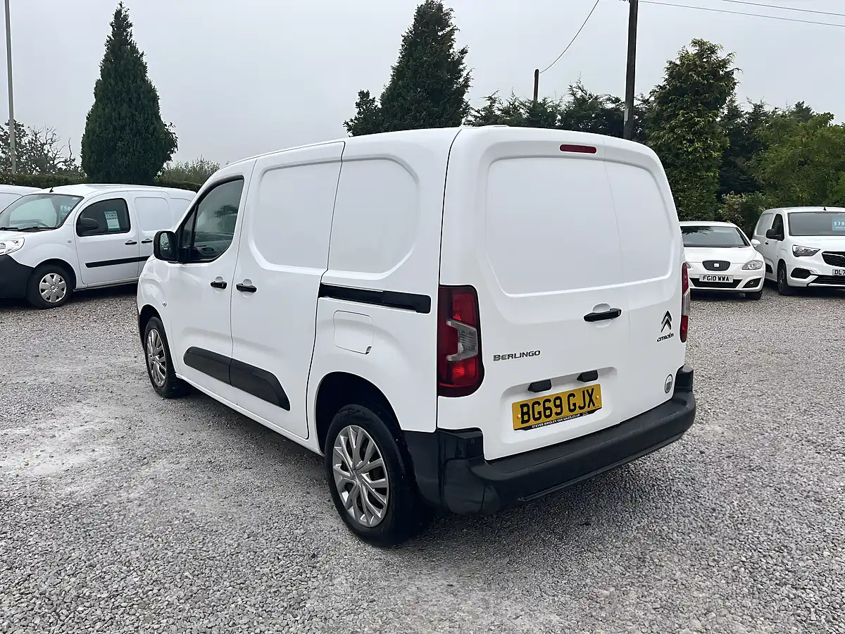 Used 2019 Citroen Berlingo Enterprise M White - Interior and Exterior details 8