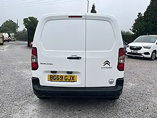 Used 2019 Citroen Berlingo Enterprise M White - Interior and Exterior details 9