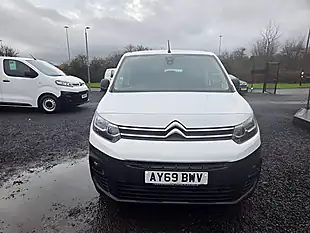 Used 2019 Citroen Berlingo Enterprise M White - Interior and Exterior details 12