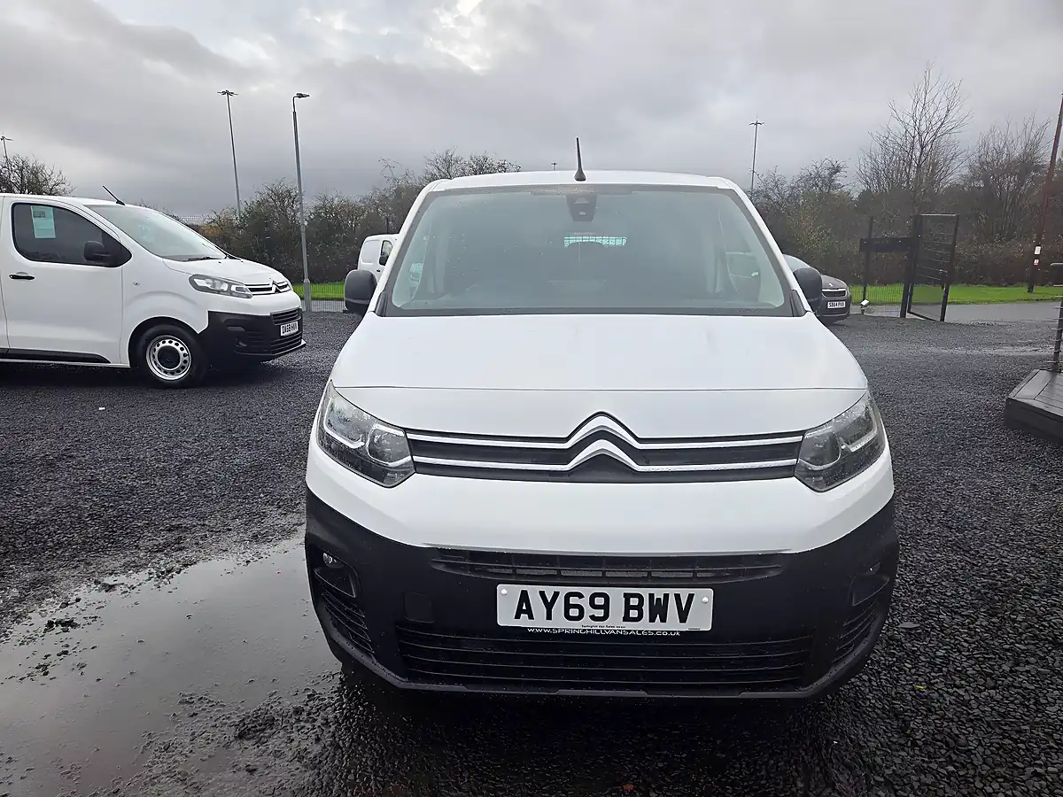 Used 2019 Citroen Berlingo Enterprise M White - Interior and Exterior details 12