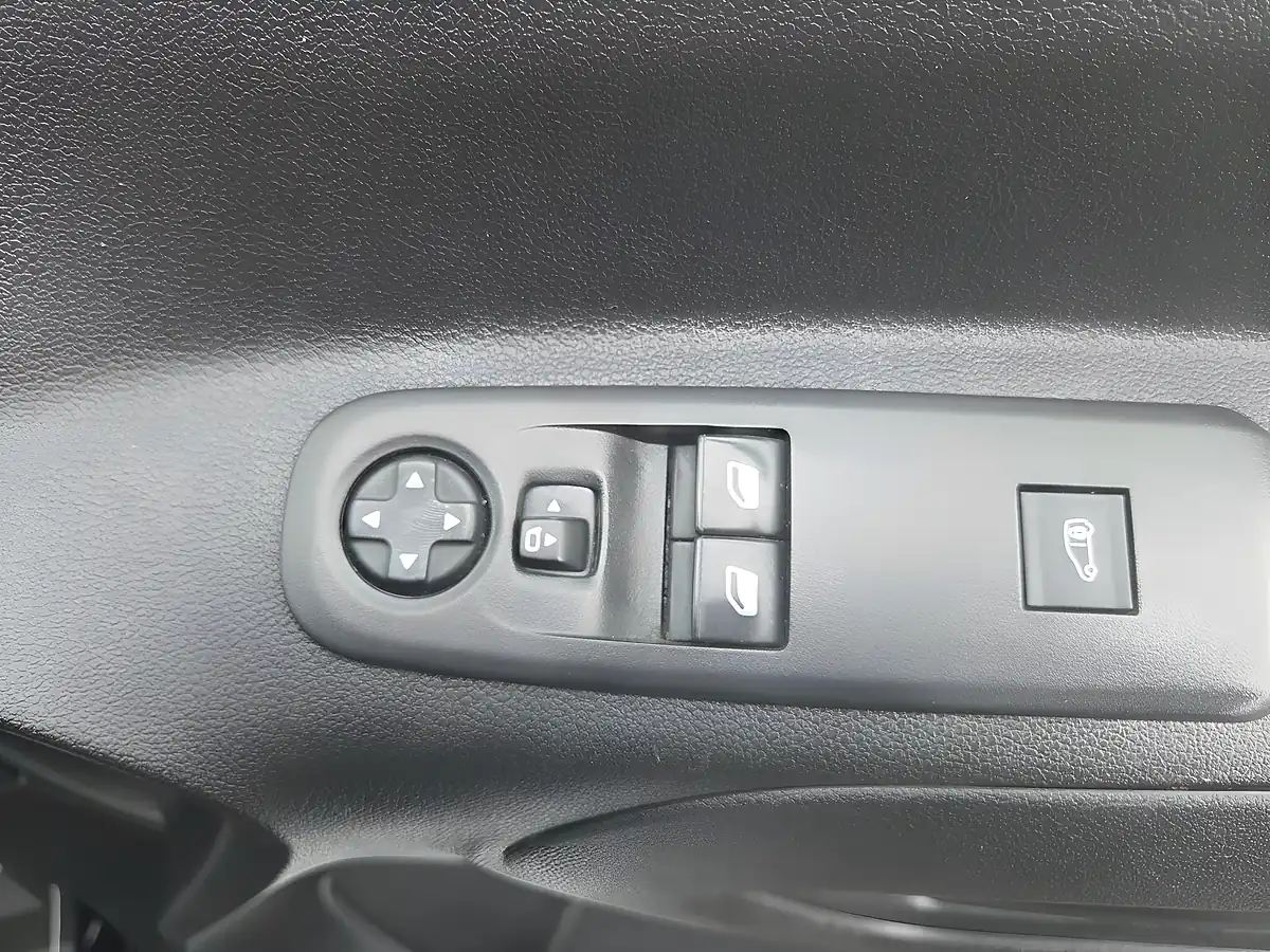 Used 2019 Citroen Berlingo Enterprise M White - Interior and Exterior details 17