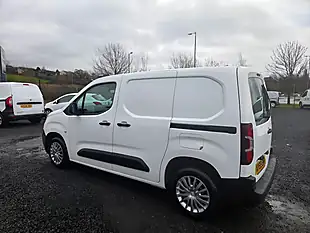 Used 2019 Citroen Berlingo Enterprise M White - Interior and Exterior details 9