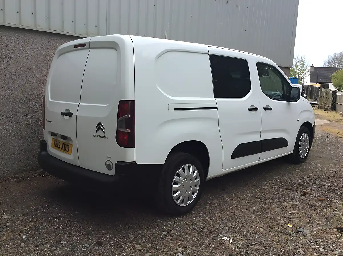 Used 2019 Citroen Berlingo Enterprise Xl White - Interior and Exterior details 3