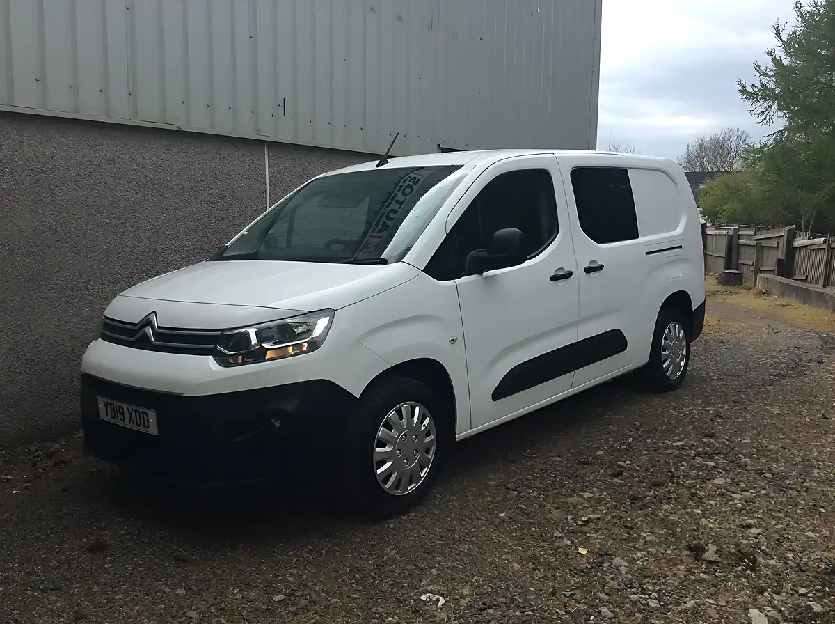 Used 2019 Citroen Berlingo Enterprise Xl White - Interior and Exterior details 5