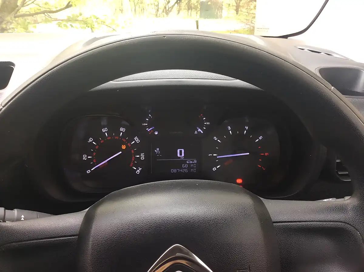 Used 2019 Citroen Berlingo Enterprise Xl White - Interior and Exterior details 9