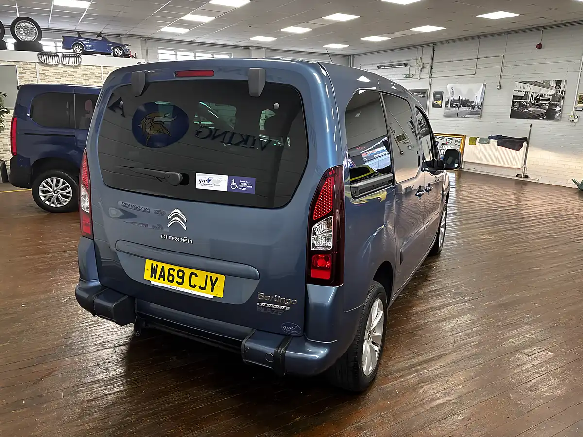 Used 2019 Citroen Berlingo Feel Blue - Interior and Exterior details 3