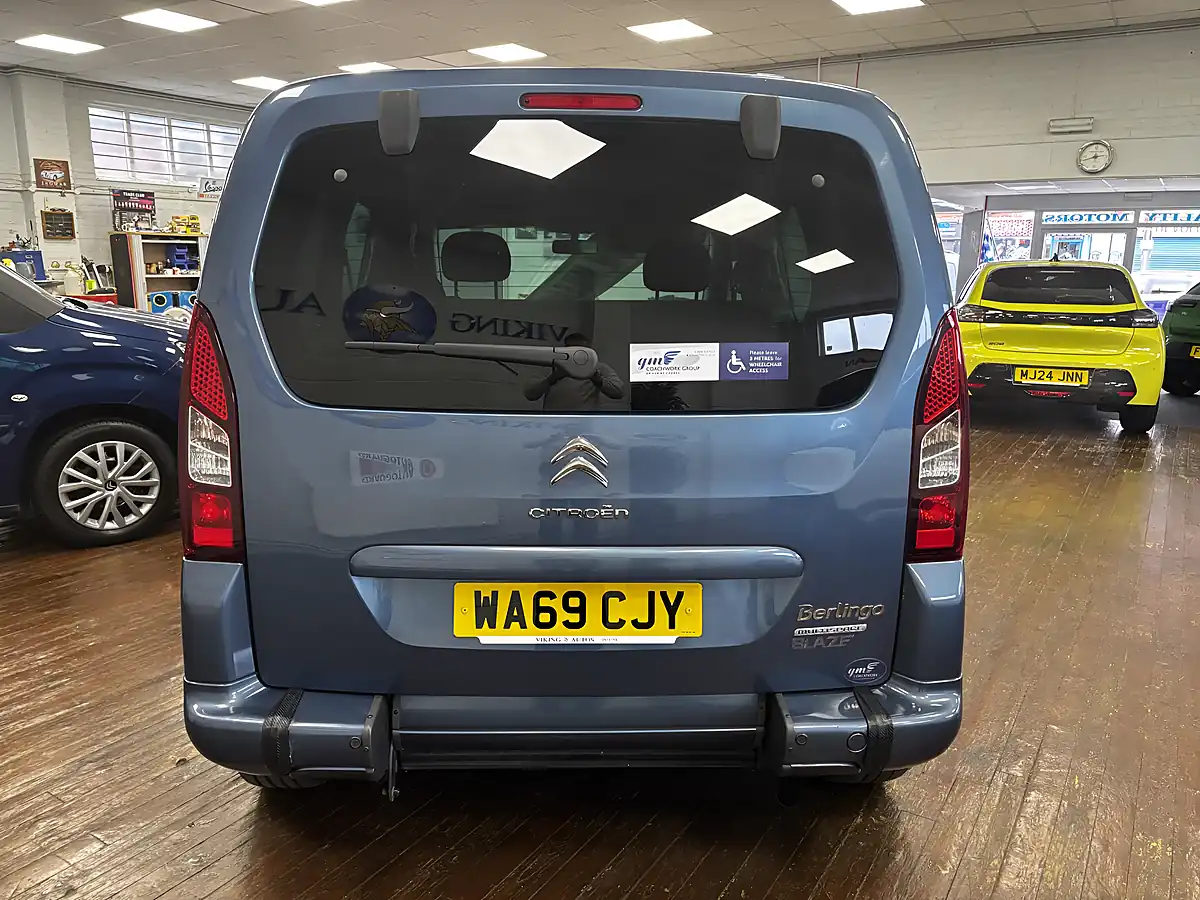 Used 2019 Citroen Berlingo Feel Blue - Interior and Exterior details 8