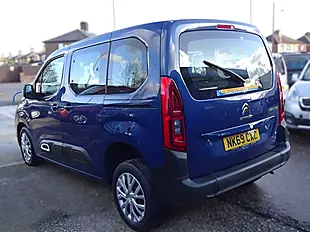 Used 2019 Citroen Berlingo Feel M Blue - Interior and Exterior details 16