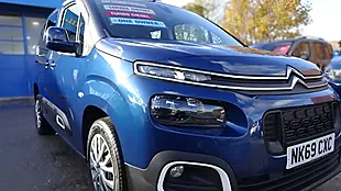 Used 2019 Citroen Berlingo Feel M Blue - Interior and Exterior details 17