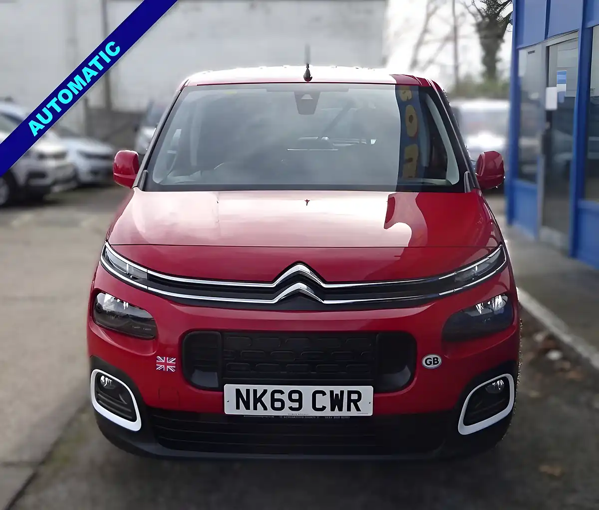 Used 2019 Citroen Berlingo Feel M Red - Interior and Exterior details 3