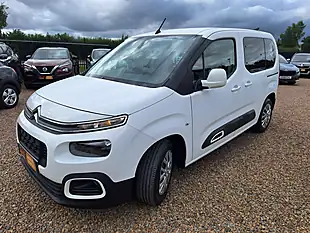 Used 2019 Citroen Berlingo Feel M White - Interior and Exterior details 3