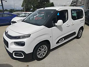Used 2019 Citroen Berlingo Feel White - Interior and Exterior details 4