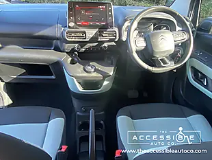Used 2019 Citroen Berlingo Feel Xl Grey - Interior and Exterior details 13