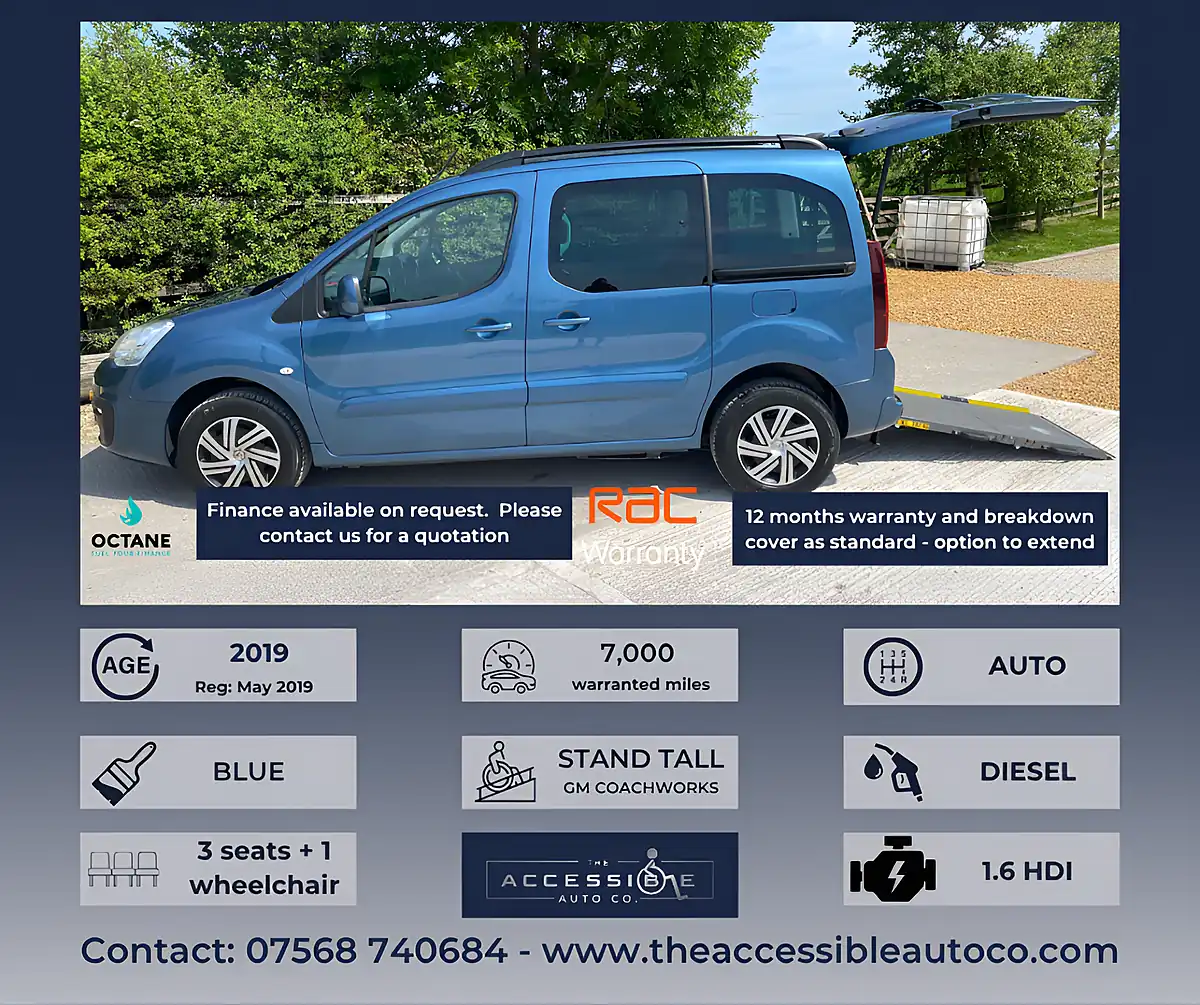 Used 2019 Citroen Berlingo Flair 3 Seater Blue - Front View