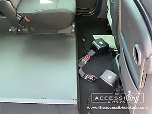 Used 2019 Citroen Berlingo Flair 3 Seater Blue - Interior and Exterior details 10