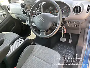 Used 2019 Citroen Berlingo Flair 3 Seater Blue - Interior and Exterior details 7
