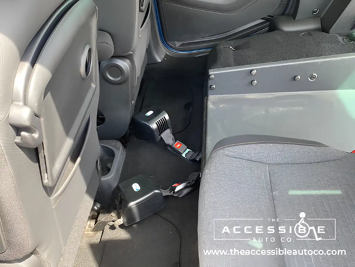 Used 2019 Citroen Berlingo Flair 3 Seater Blue - Interior and Exterior details 9
