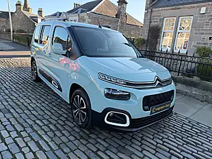 Used 2019 Citroen Berlingo Flair M Aqua Green - Interior and Exterior details 3