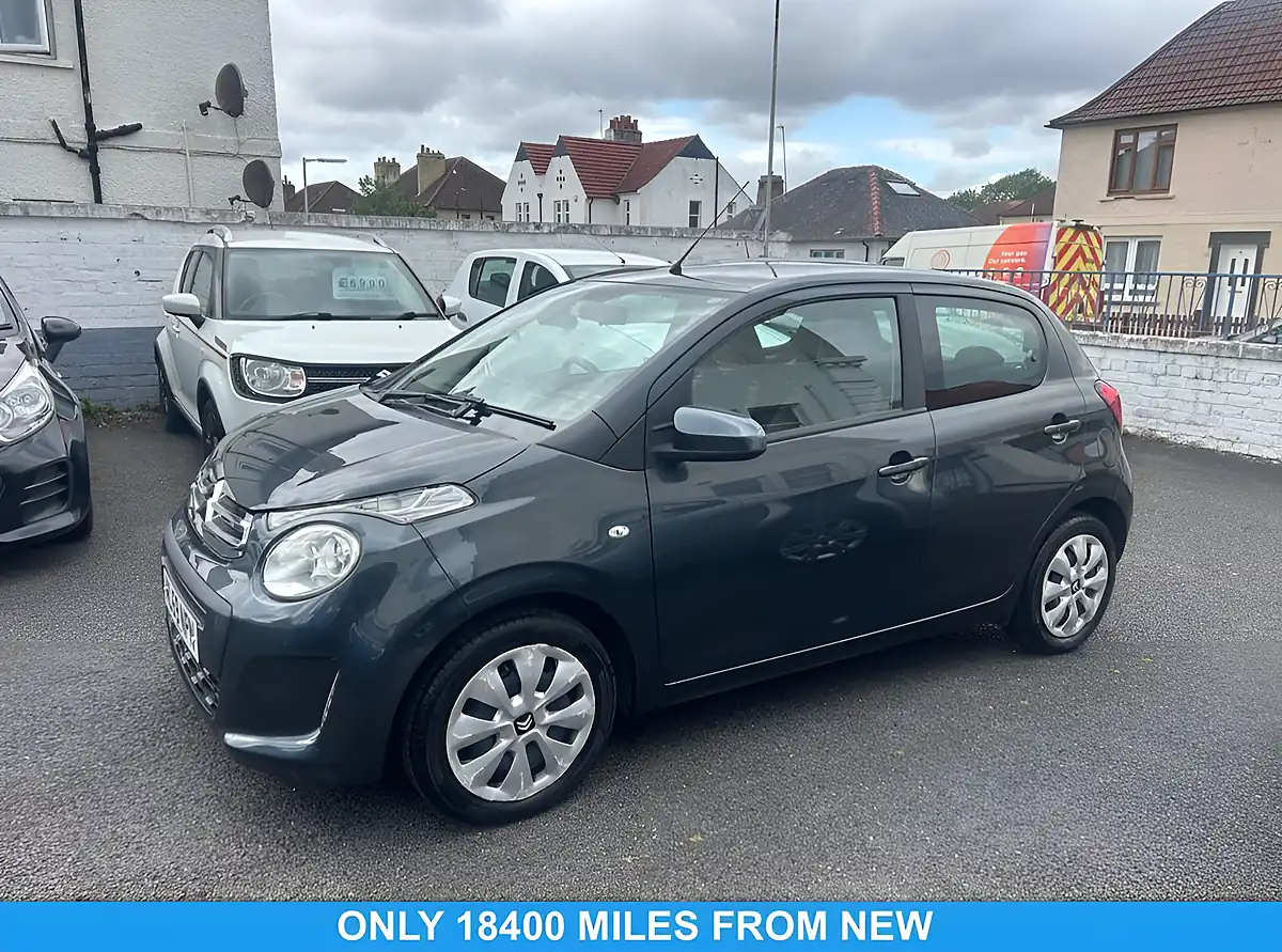 Used 2019 Citroen C1 Feel Grey - Front View