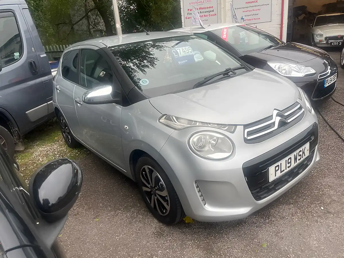 Used 2019 Citroen C1 Flair Grey - Interior and Exterior details 3