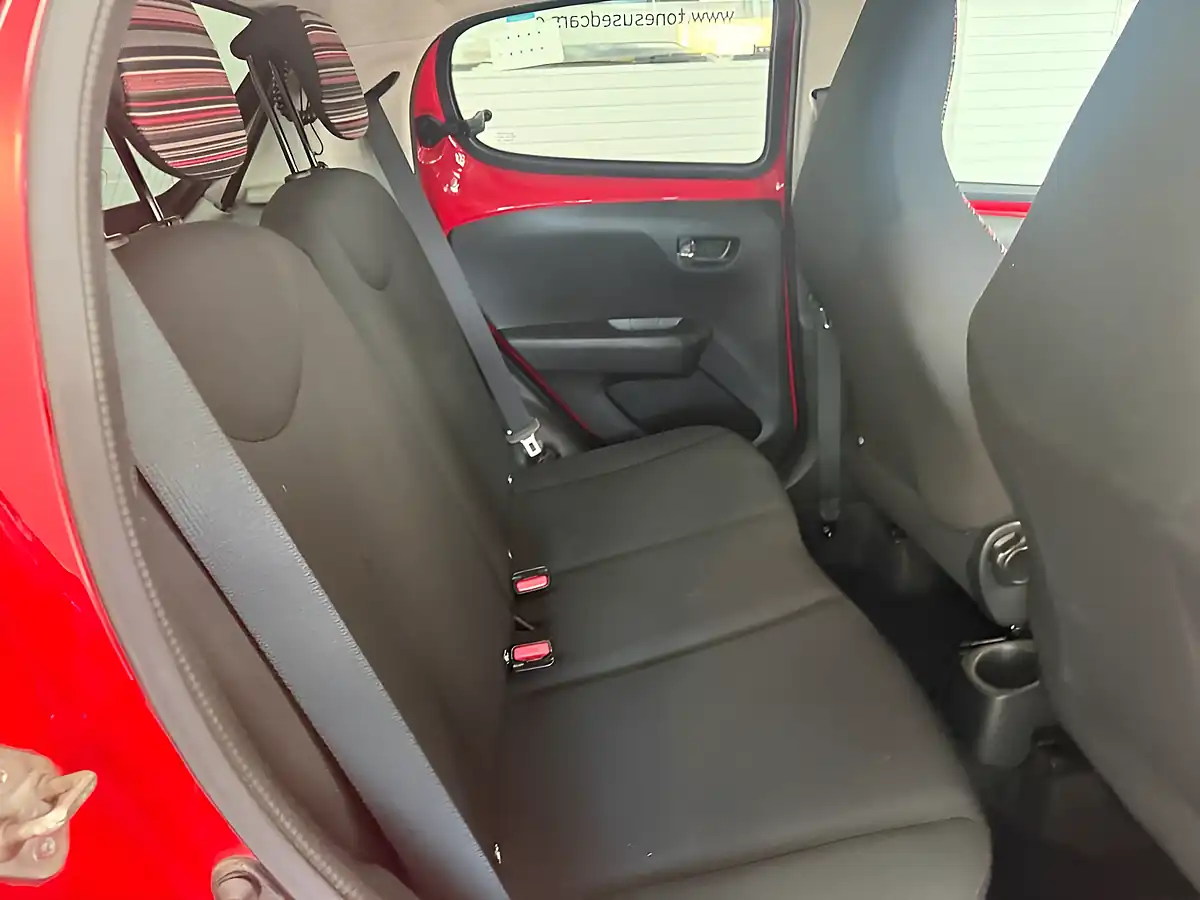 Used 2019 Citroen C1 Flair Red - Interior and Exterior details 5