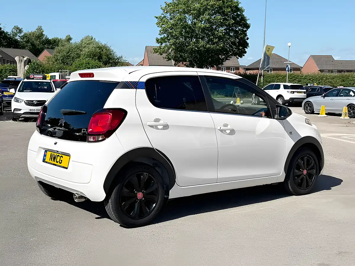 Used 2019 Citroen C1 Urban Ride White - Interior and Exterior details 15