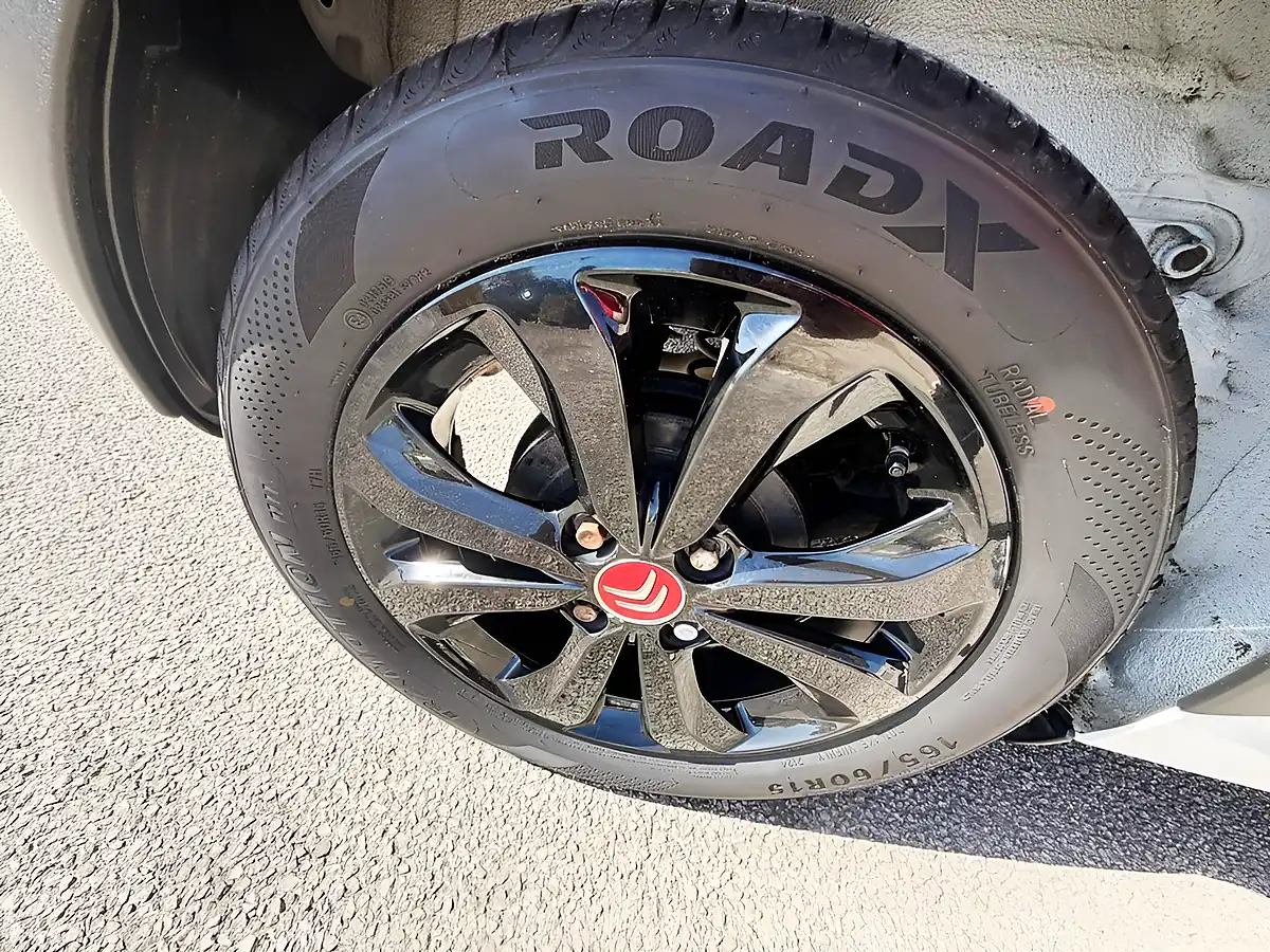 Used 2019 Citroen C1 Urban Ride White - Interior and Exterior details 19